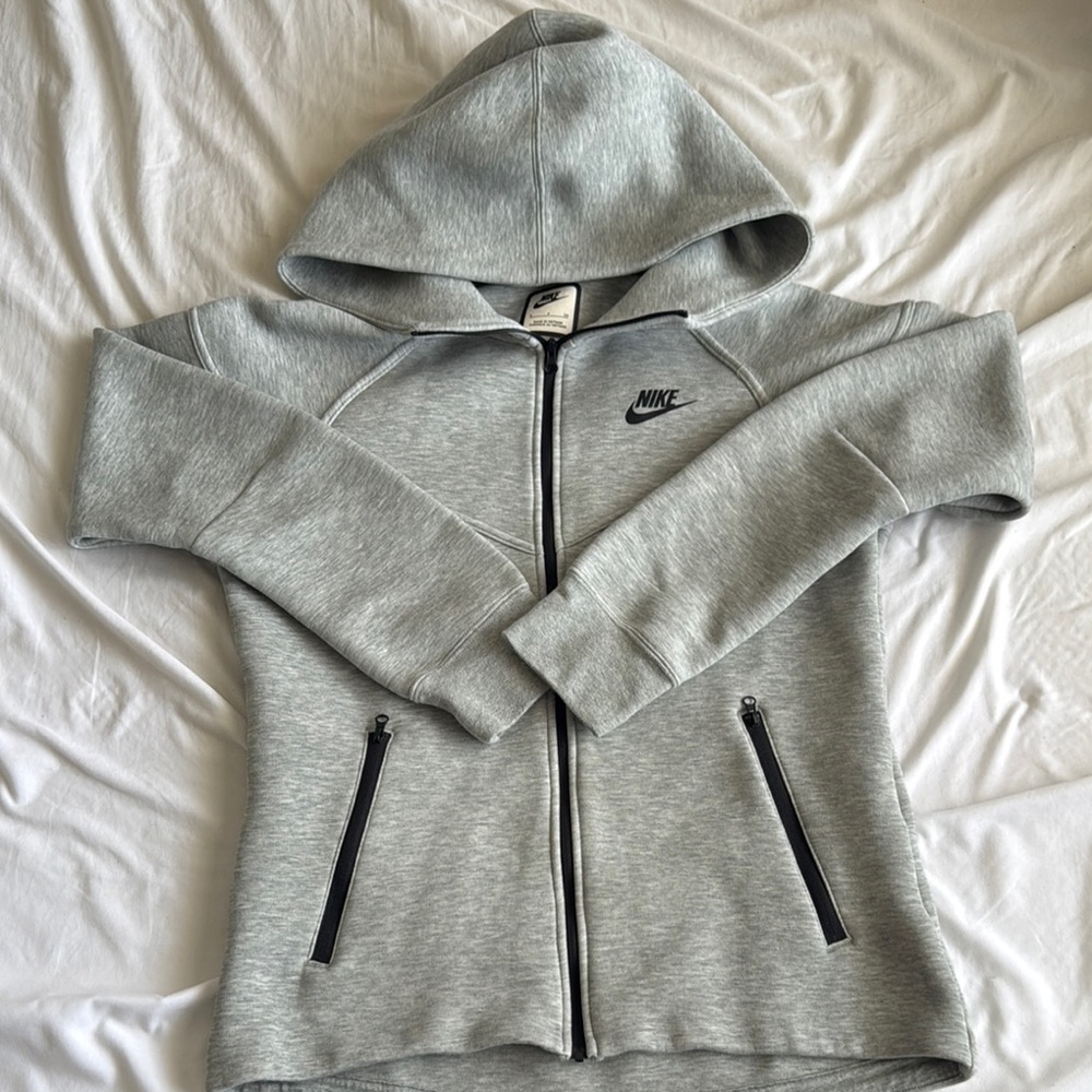 Nike Heather Gray Full-Zip Hoodie